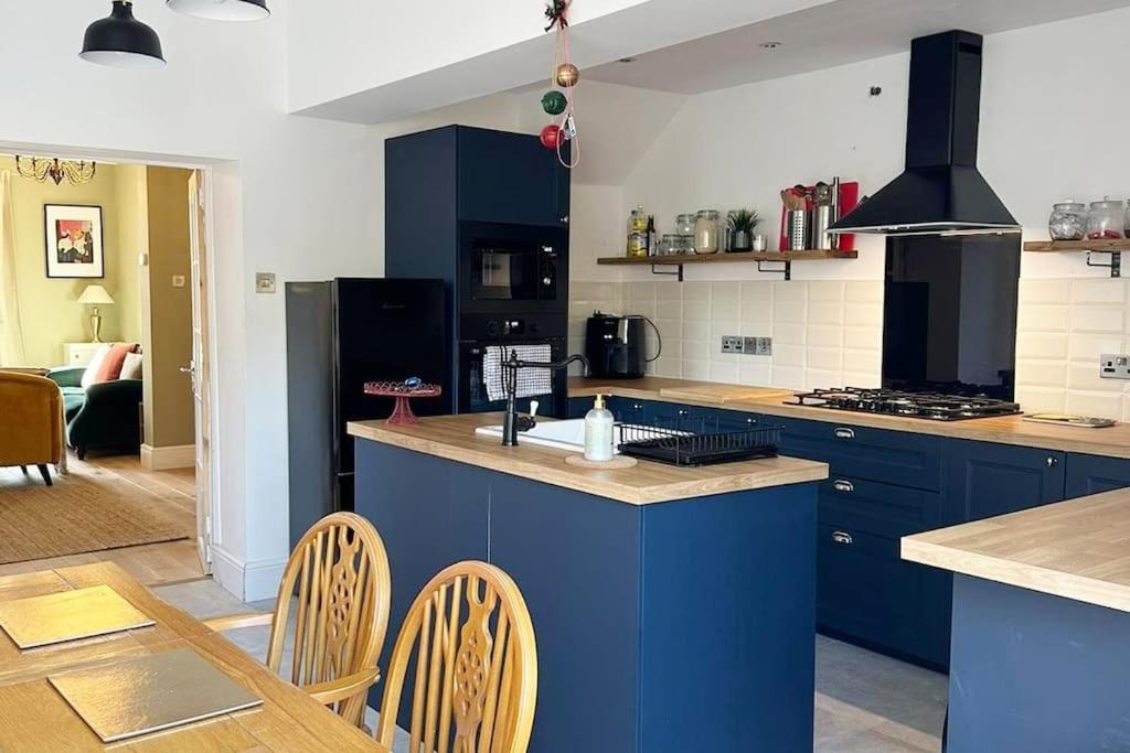 Townhouse In Belfast, Newtownabbey. Vakantiehuis